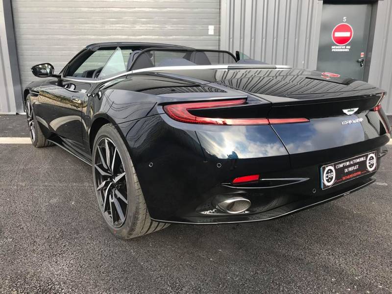 Detailing Protection Ceramic Carrosserie pour Aston Martin DB11 Volante